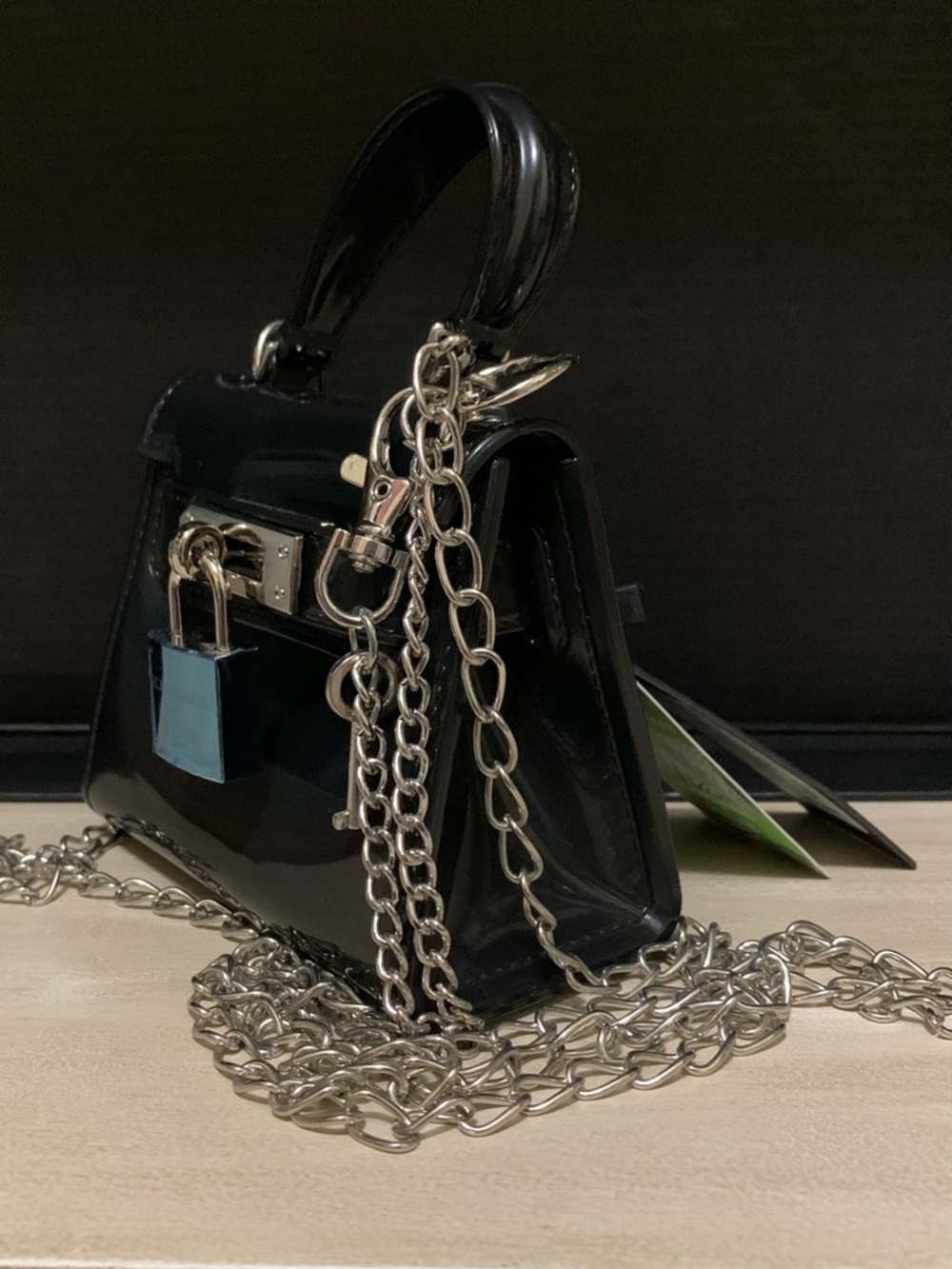 Kendall & Kylie Turn Lock Micro Mini Silicon Bag - Picture 2 of 5